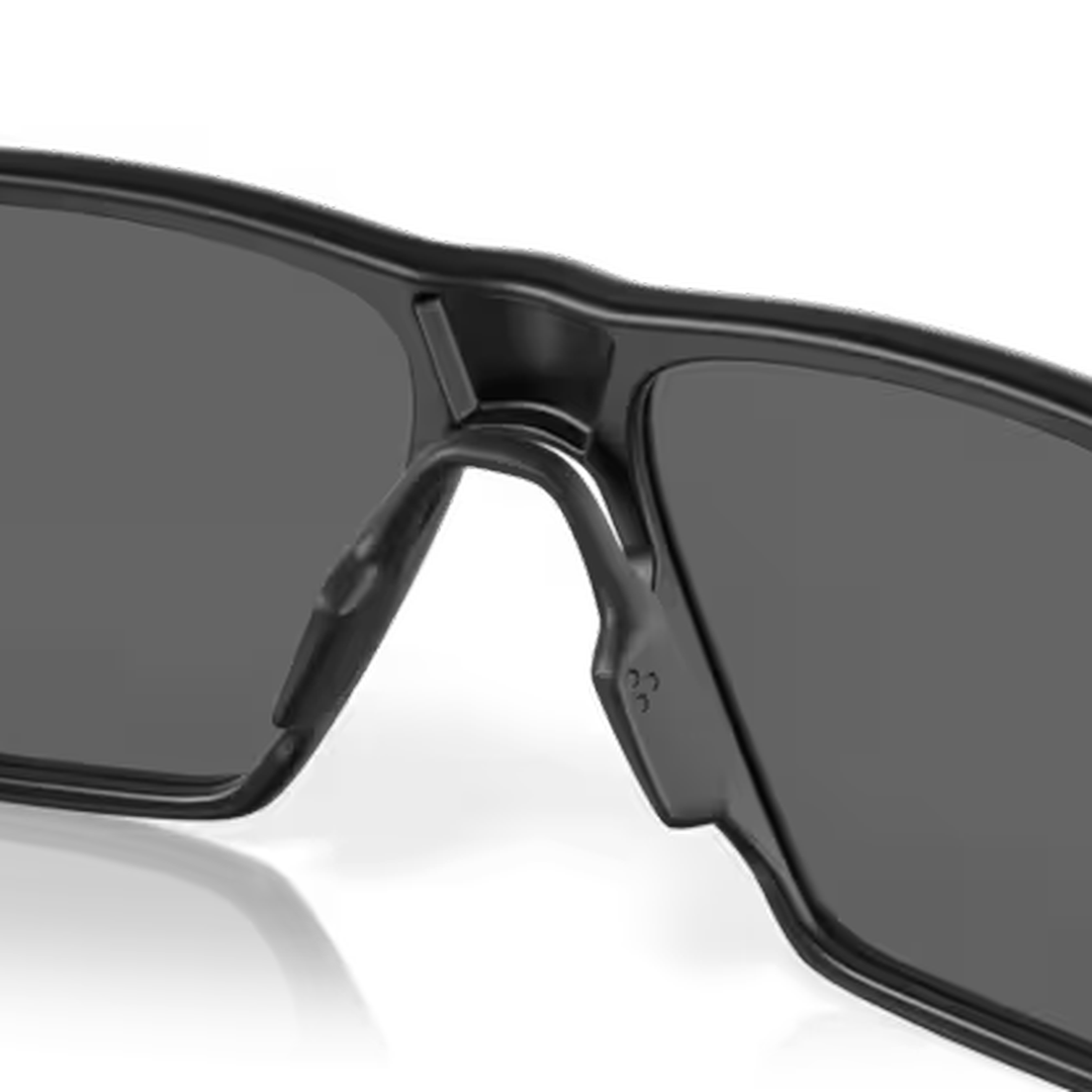 Oakley Futurity Sun Sunglasses 0OO9482-948201